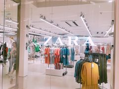 -ZARA(大上海时代广场店)