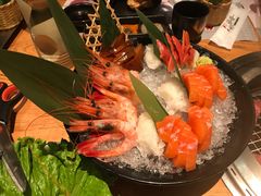 精品刺身拼盘（三拼）-赤坂亭·M9和牛烧肉·铁板烧·日料398放题(长泰广场店)