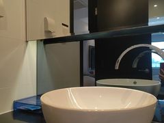 -桔子酒店(合肥淮河路步行街大东门地铁站店)