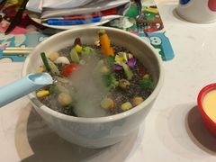 -水桶王国主题餐厅·聚会·生日派对·亲子活动·家庭套餐(亚龙湾希尔顿店)