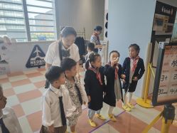 -奈尔宝家庭中心·亲子餐厅(华采天地店)