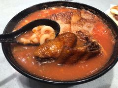 番茄浓汤鸡翅猪扒通粉-华嫂冰室(尖沙咀店)