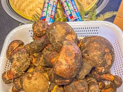 -阿山卓·野生菌火锅·纳西火塘烤肉