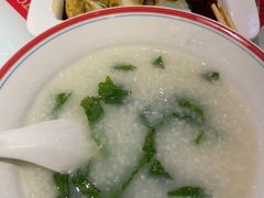 -赵财财·肠粉·煲仔饭(华润万象城店)