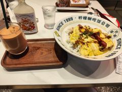 -柠檬树茶餐厅(海雅缤纷城店)