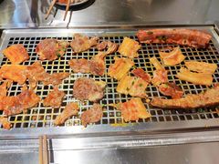 -彝人部落火盆烧烤(原内环足球场店)