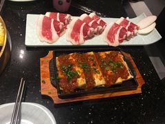 -猪啊牛呀羊啊铜盘烤肉(正大广场店)