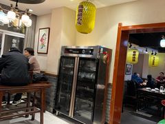 -蓝田九大碗民俗食府(蓝田店)