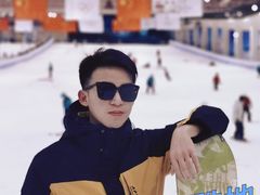 -绍兴启迪乔波冰雪世界