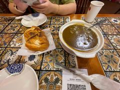 葡式咖喱崩沙牛腩-番茄屋葡式美食(总店)