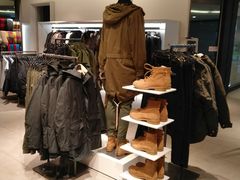 -ZARA(世贸天阶店)