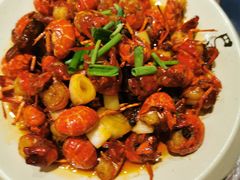 -巴厘龙虾·榜首油焖大虾(音乐学院·沿江酒馆店)