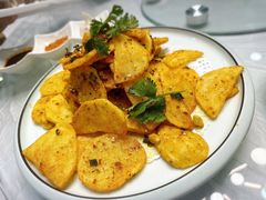 -三江源美食城