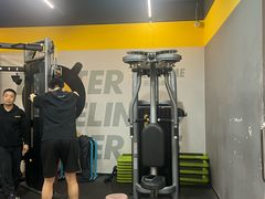 -FEELINGME乐刻包月私教馆·健身(真北华润万家店)