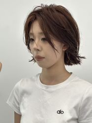 -虫二·专注健康烫染沙龙