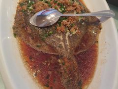 清蒸多宝鱼-泓历皇朝酒店(东亭店)