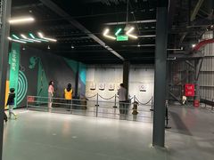 -极限PLAY运动娱乐新世界·团建派对表演休闲馆·室内高空游乐园