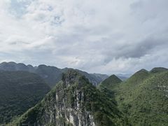 -百色大石围天坑群