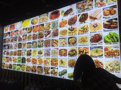 -聚鲜港（五洞）牛肉自选火锅