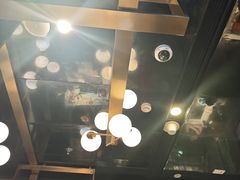 -海底捞火锅(长宁路龙之梦店)