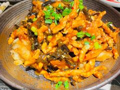 老油条鱼香肉丝-新白鹿餐厅(虹桥南丰城店)