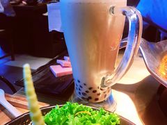 大红袍珍珠奶茶-湊湊火锅·茶憩(杭州湖滨银泰in77店)