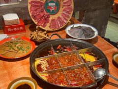 -周小明火锅(黑金冠社区店)