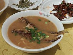 -何记面馆(龙泉山店)
