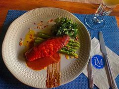 三文鱼柳配芦笋-LA MAISON公鸡和龙(蛇口店)
