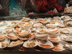 -雍容荟帝王蟹活龙虾展台自助(IFS黑金店)