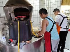 -三兄弟高炉烧饼