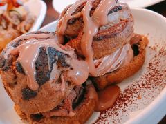 -ROAST coffee & eatery