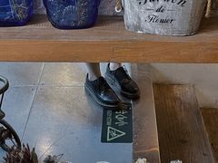 -六月花园咖啡馆(中关村东路店)