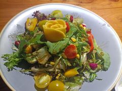 -金枝玉叶上海人家食府(三里河店)