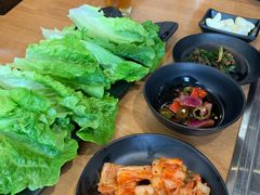 -肉甲韩国木炭烤肉(新壹街1店)