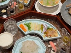 -龙悦湾酒家·八阵鱼生·渔人码头店