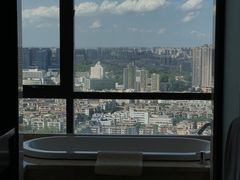 -中山利和希尔顿酒店