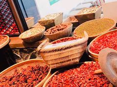 -新哥老官·畅吃123·美蛙世界(苏宁广场店)
