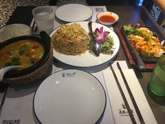 -美奈小馆·越南料理(中航城君尚购物中心店)