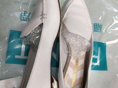 -福奈特洗衣洗鞋(温榆广场店)