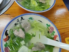 汕尾牛肉饼汤-明姨仔潮汕美食·碳炉猪脚·汕尾牛腩饭·起片鸡煲(起义路店)