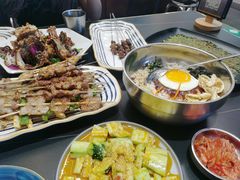 -许哥东北烧烤·铁丳烤串·宫后夹肉(繁花中心店)