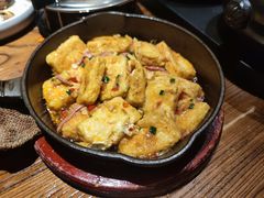 蒜香火腿包浆豆腐-云海肴·汽锅鸡·云南菜(美罗城店)