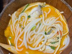 -银米·云南传统过桥米线(双廊黑金冠店)