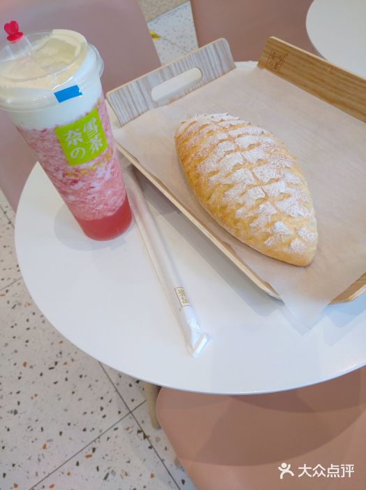 奈雪的茶(长泰广场店)一颗大榴莲图片