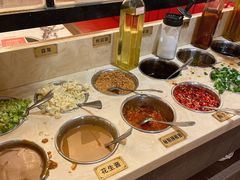 自助调料区-悦来悦牛潮汕牛肉火锅(大浪店)