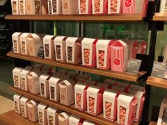 -Laderach 莱德拉(上海环贸iapm店)