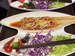 -威记烧嘢·南宁烧烤·超级生牛(绿地店)