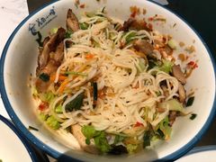 -美奈小馆·越南料理(中航城君尚购物中心店)