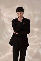 -雨墨婚纱摄影工作室